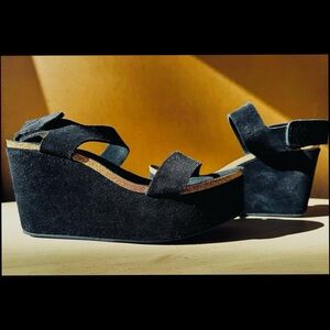 Pedro Garcia España Dakota in black suede